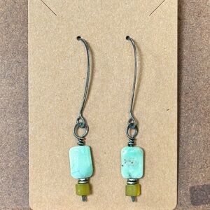 NATURAL STONE EARRINGS